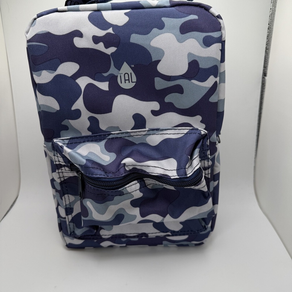NWT TAL‎ Kids Insulated lunch Bag /Tote/Cooler Blue Camo